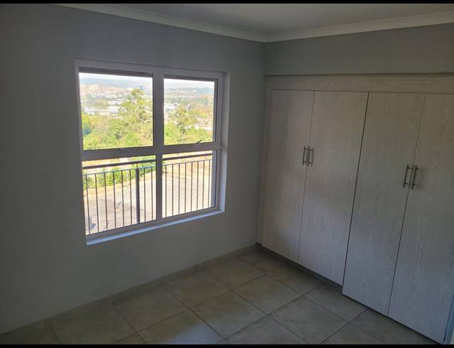 1.5 BEDROOM APARTMENT TO LET IN CHASEDENE
